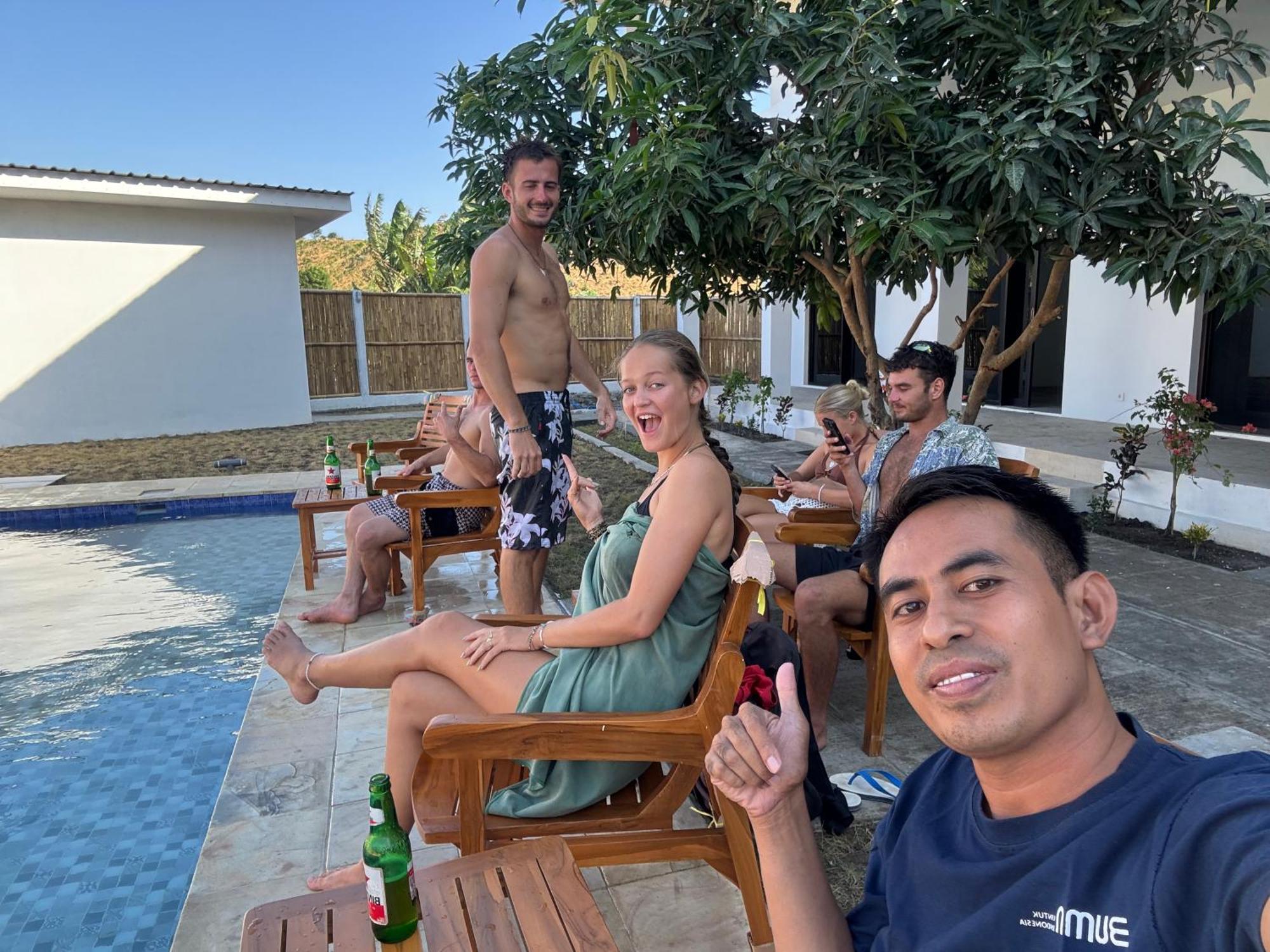 Satu Hati Hotel Ekas Екстериор снимка